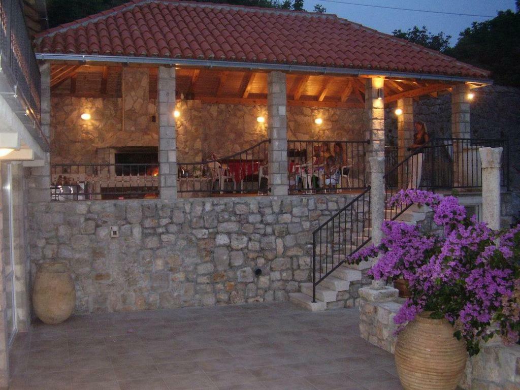 Romantic Apartment Donje Celo Exterior photo