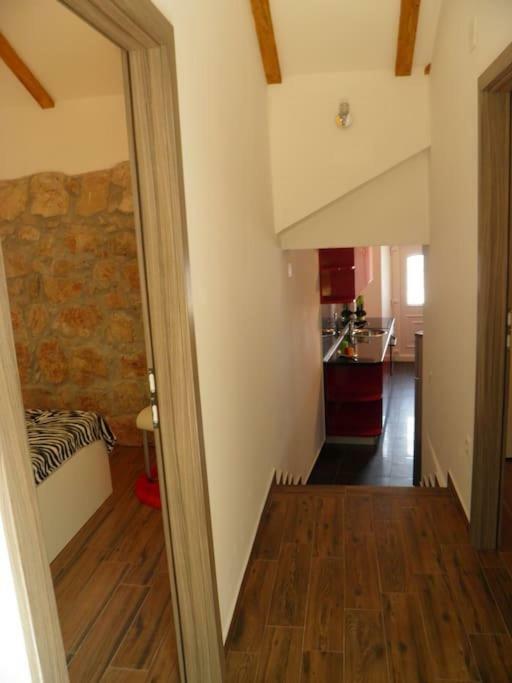 Romantic Apartment Donje Celo Exterior photo